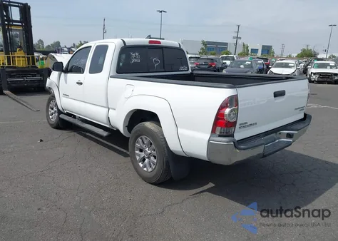 2014 Toyota Tacoma Prerunner из США, поврежденный, VIN 5TFTX4GN2EX027619